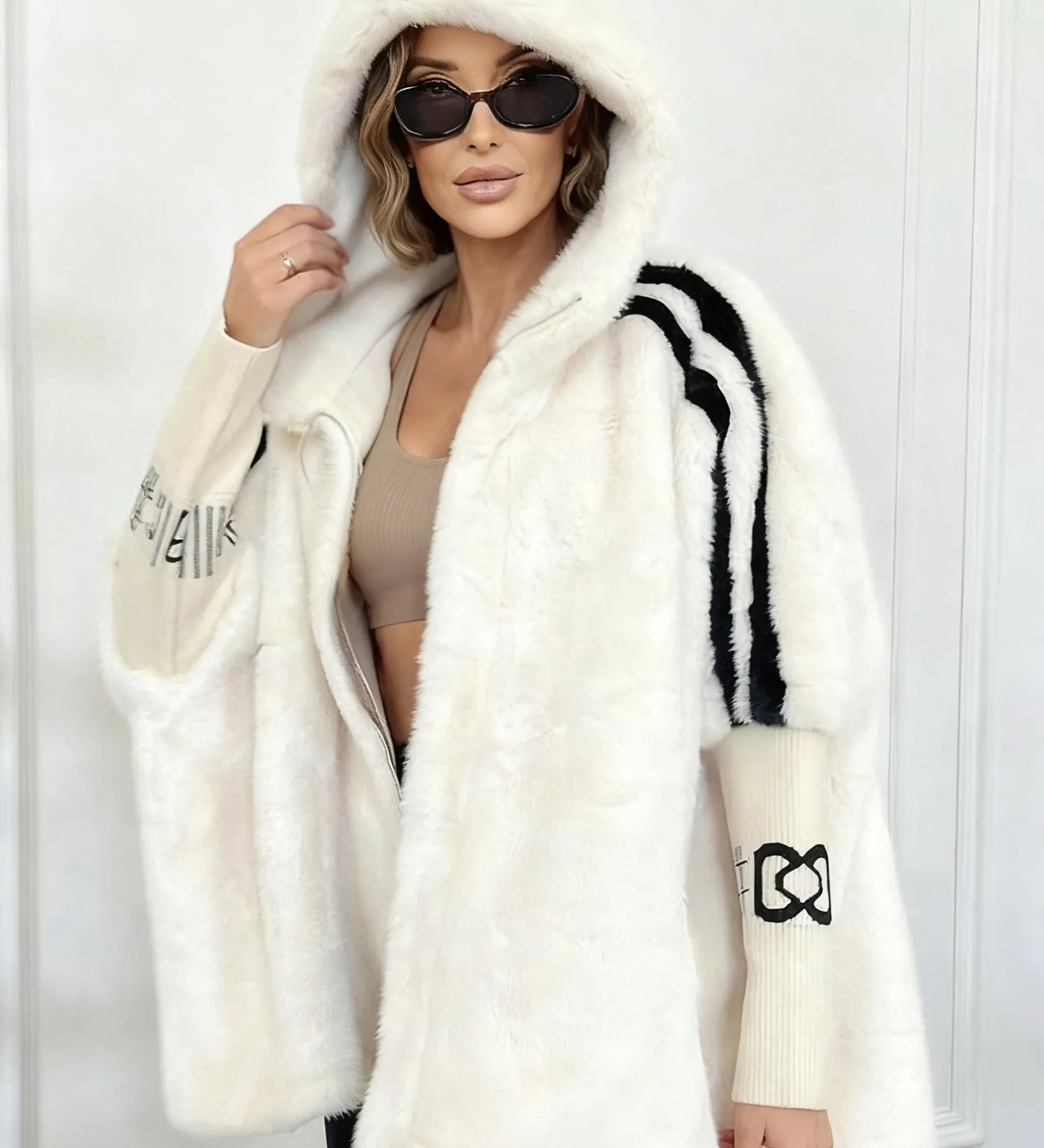 Lona – Teplá prošívaná zimní bunda s kapucí