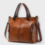 Benedikta – Elegantní kožené doplňky pro každodenní použití