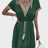 Bianka – Boho chic šaty s výstřihem do V a zúženým pasem