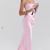 Emílie – Korsetové šaty pro eleganci na zvláštní příležitosti