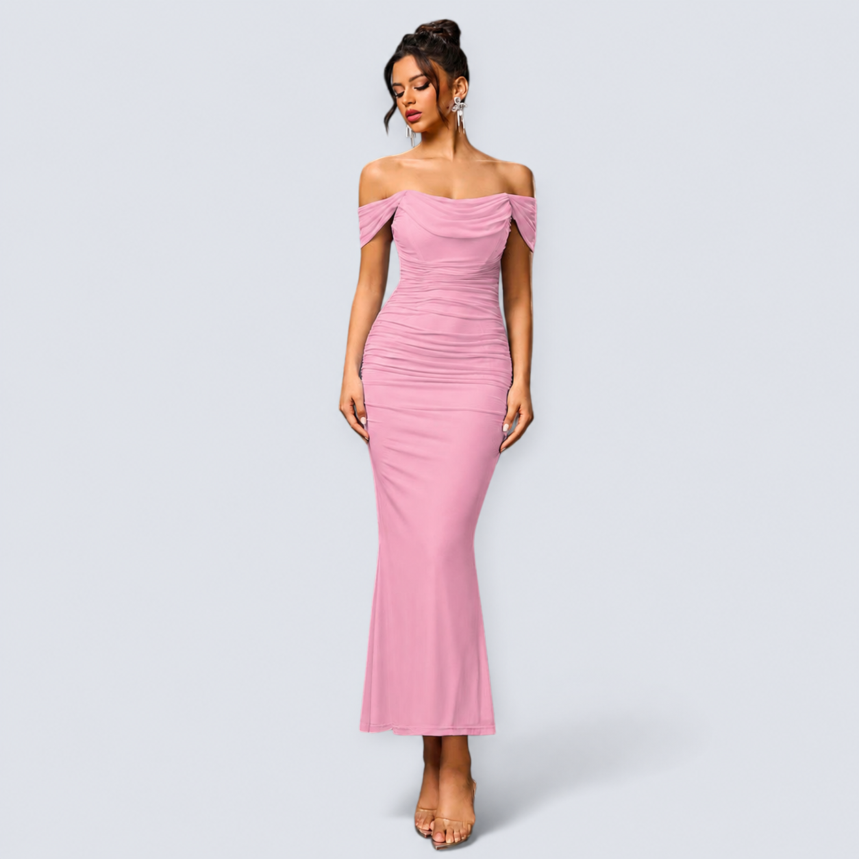 Ione - Šaty Bodycon s odhalenými rameny a řasením